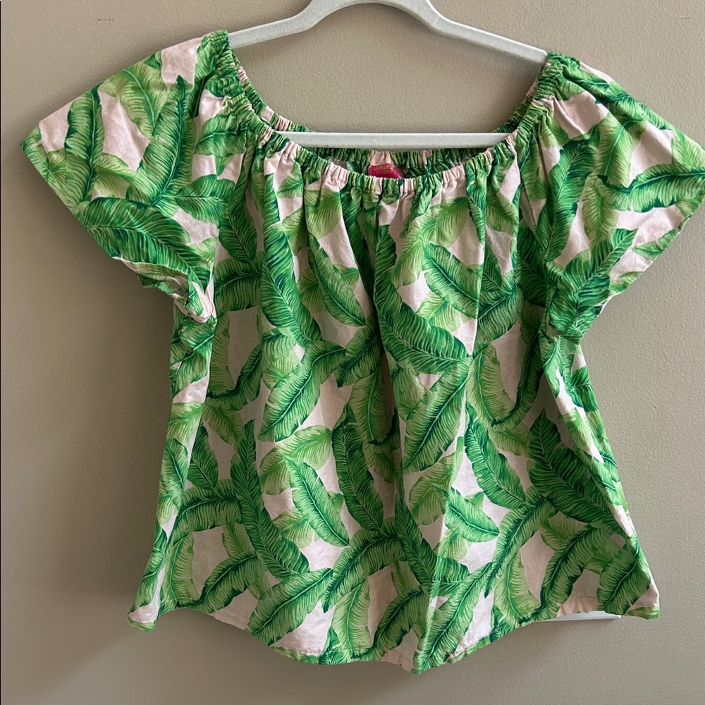 The Tiny Tassel Green Palmetto Leaf Top Size Large